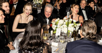 Emma Stone, Scarlett Johansson and Bowen Yang Party at the Museum Gala